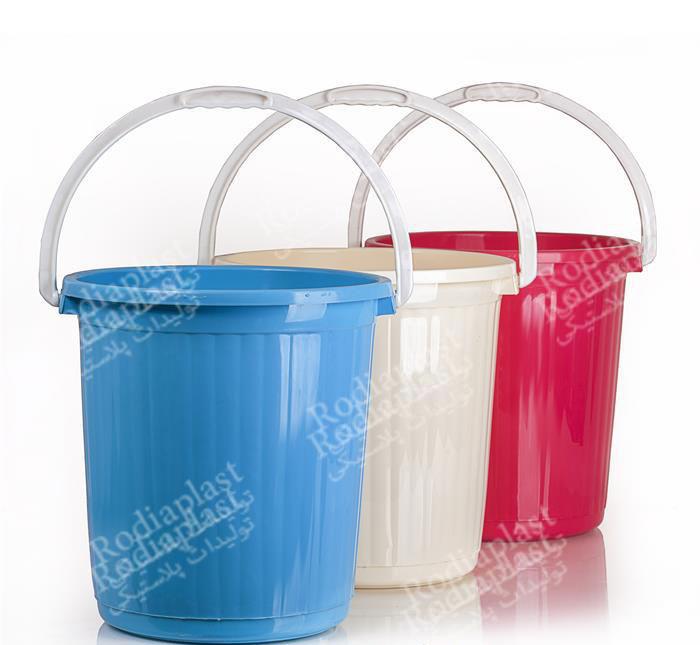 سطل پلاستیکی 20 لیتری با درب و دسته